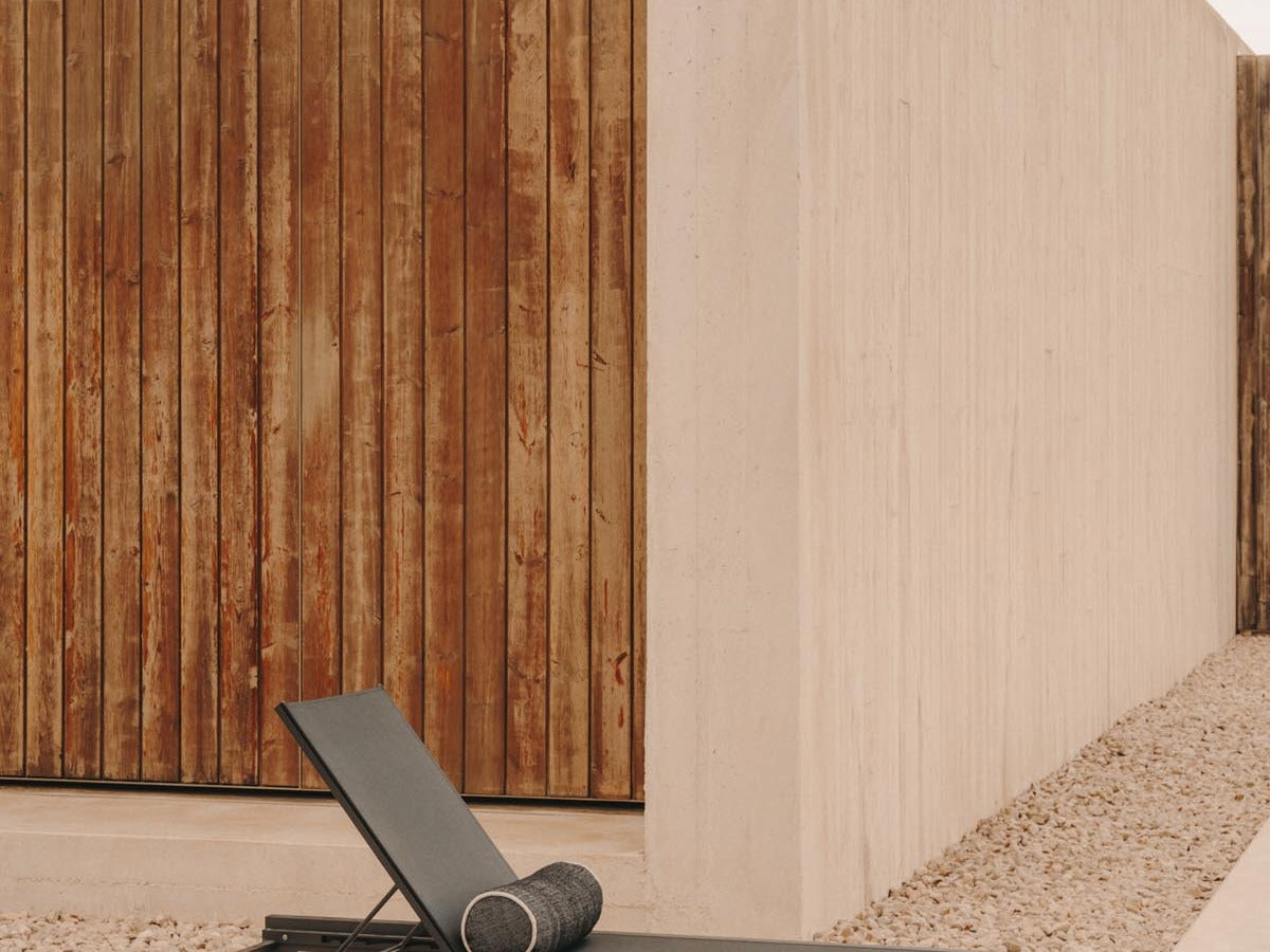 Elegante Canutells Kollektion von Kave Home: stilvolle Möbel und Accessoires in harmonischen Farben.