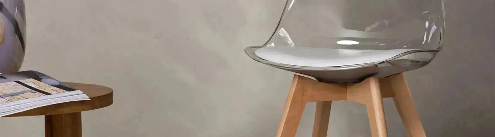 Edvin Stühle von Venture Home – elegante, bequeme Polsterstühle mit hochwertiger Verarbeitung, vielseitig im Esszimmer, Arbeitszimmer oder Wohnzimmer.