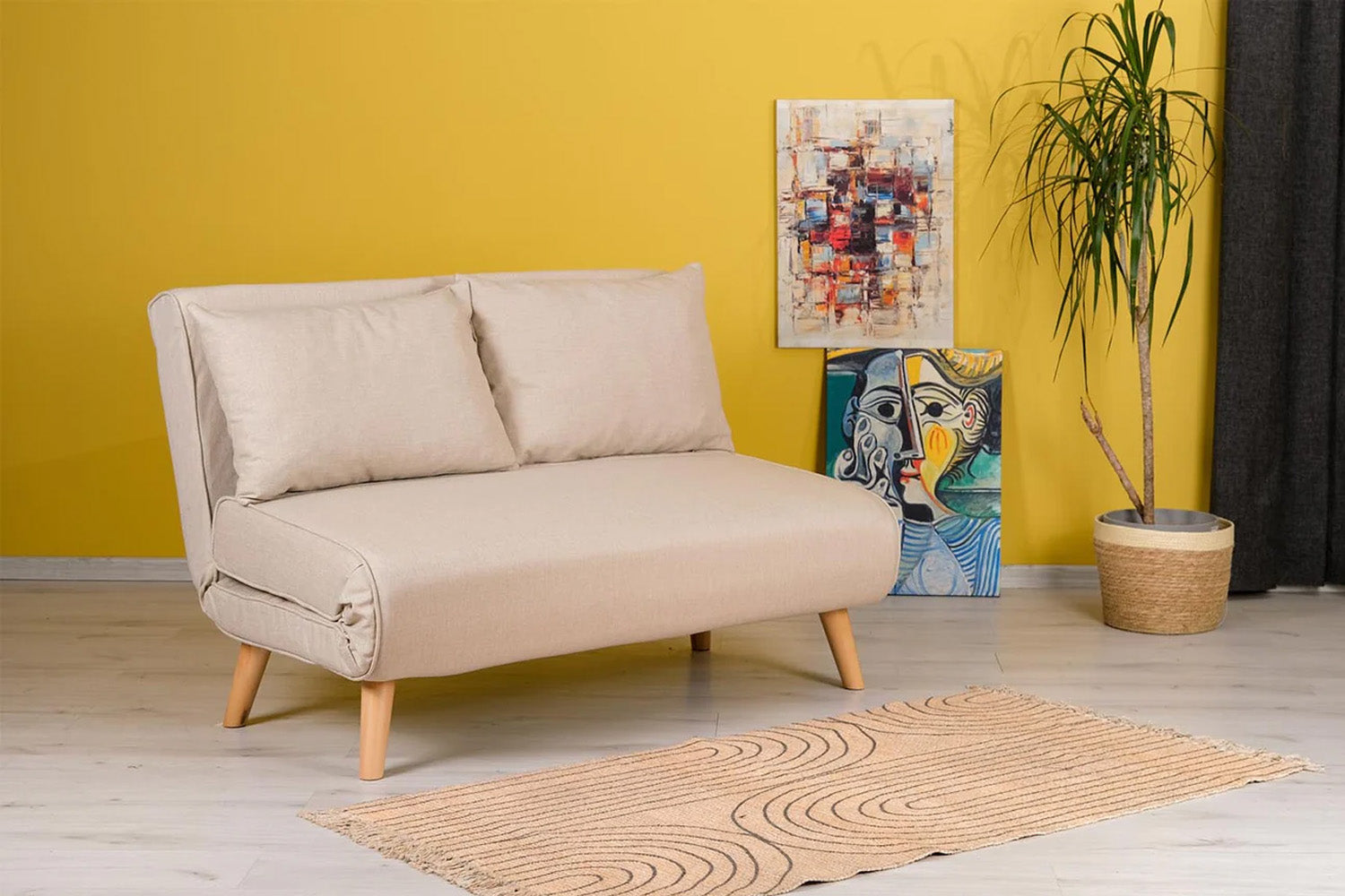 Die Folde2 Kollektion von Atelier Del Sofa vereint modernes Design, vielseitige Einsatzmöglichkeiten und nachhaltige Materialien für stilvolle, funktionale Wohnräume.