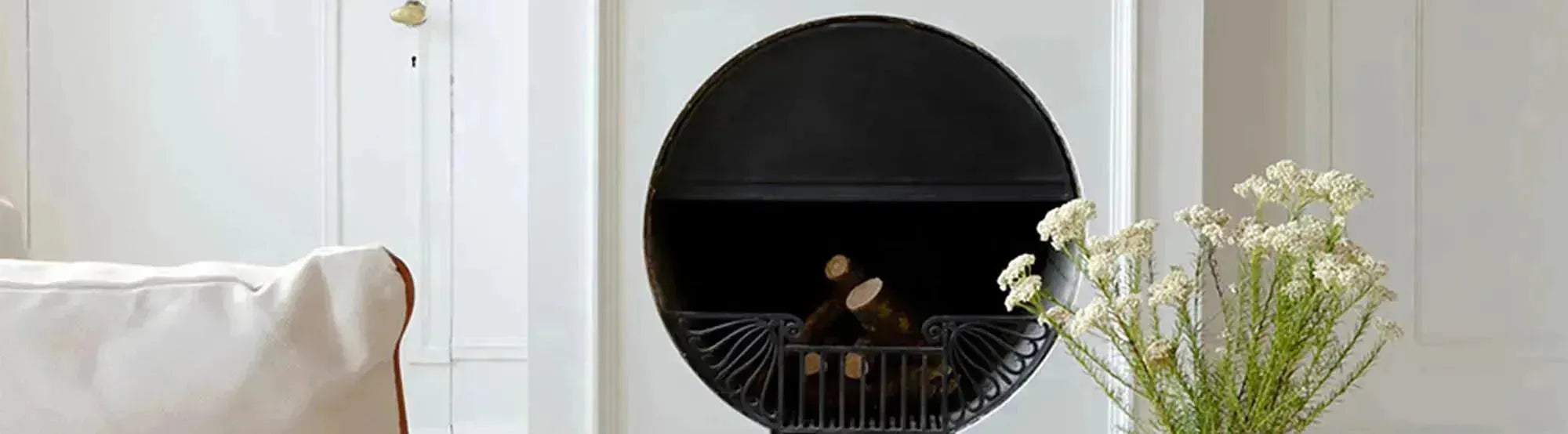 Entdecke die Lounge-Around Kollektion von Umage: stilvolle Sofas und Daybeds, die Komfort, skandinavisches Design und Nachhaltigkeit vereinen.