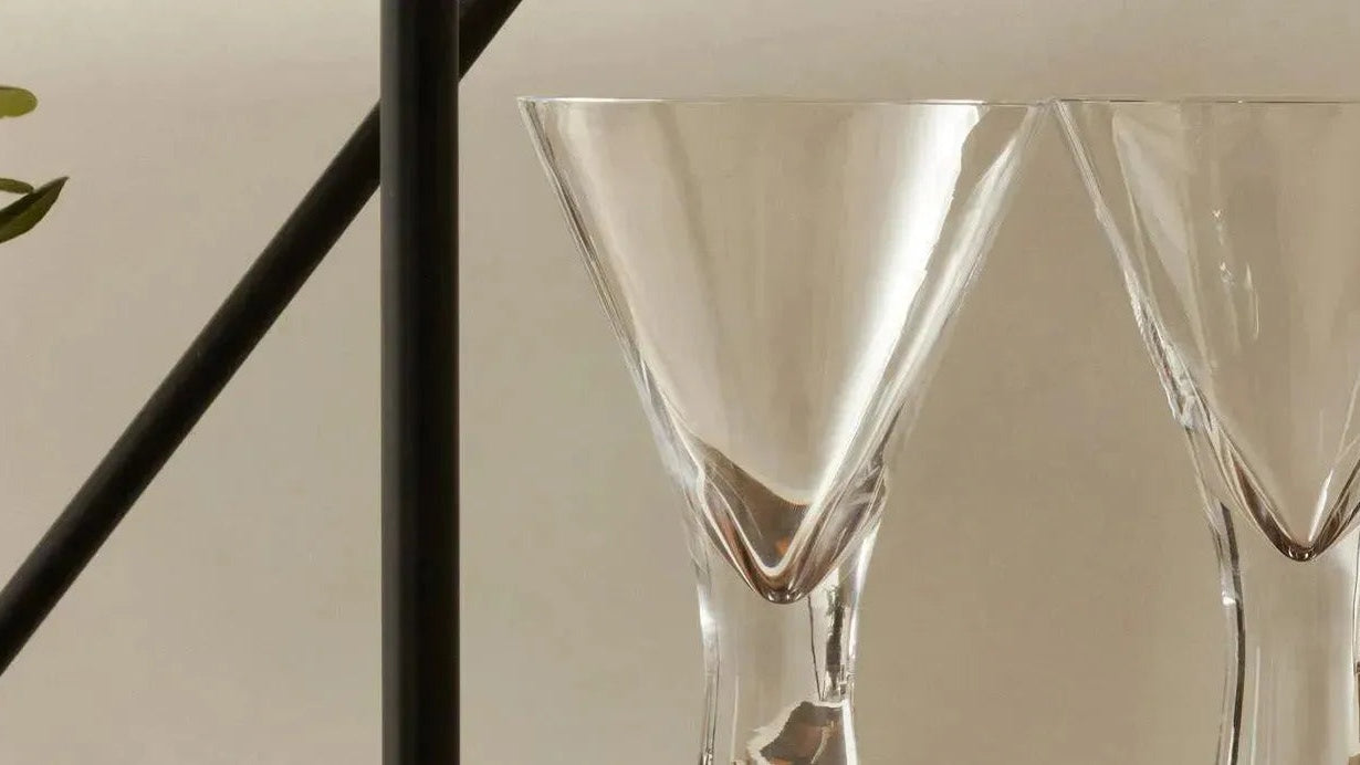 Entdecke die eleganten Moya Gläser von LSA – perfekt für jeden Anlass! Hochwertige Verarbeitung, stilvolles Design und vielseitige Nutzung für unvergessliche Genussmomente.