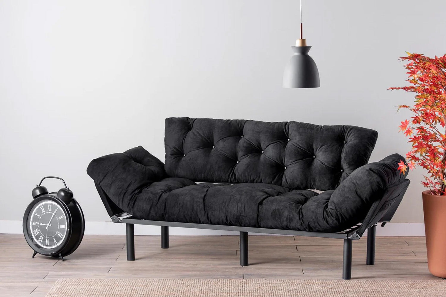 Nitta Triple Kollektion: Stilvolle, nachhaltige Sofas mit klaren Linien, hohem Komfort und individueller Gestaltung für moderne Wohnräume.