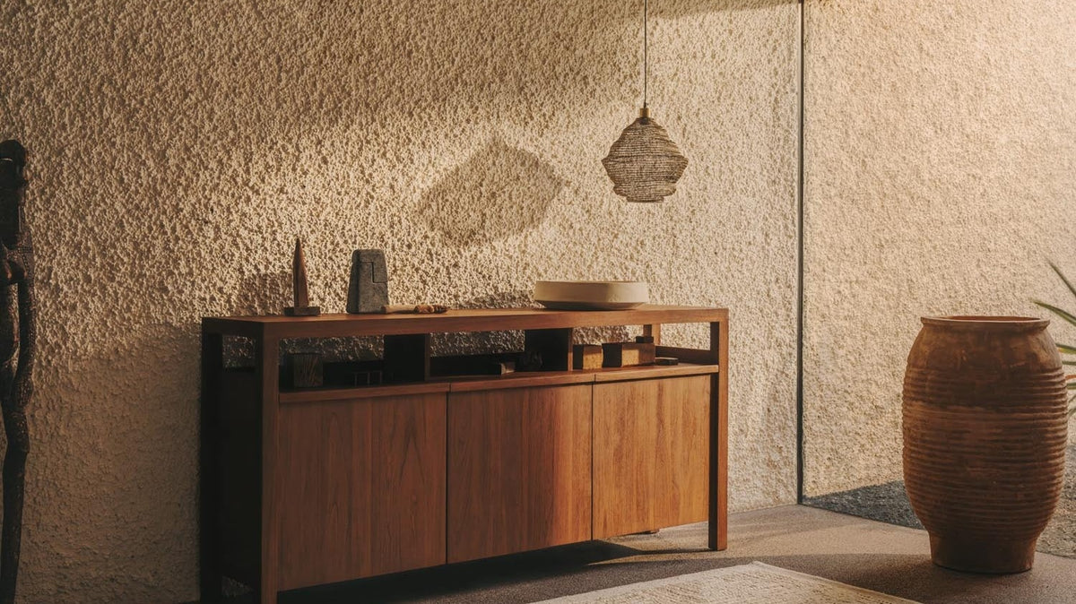 Elegante Sashi Kollektion von Kave Home: stilvolle Möbel und Accessoires in harmonischen Farben und modernem Design.