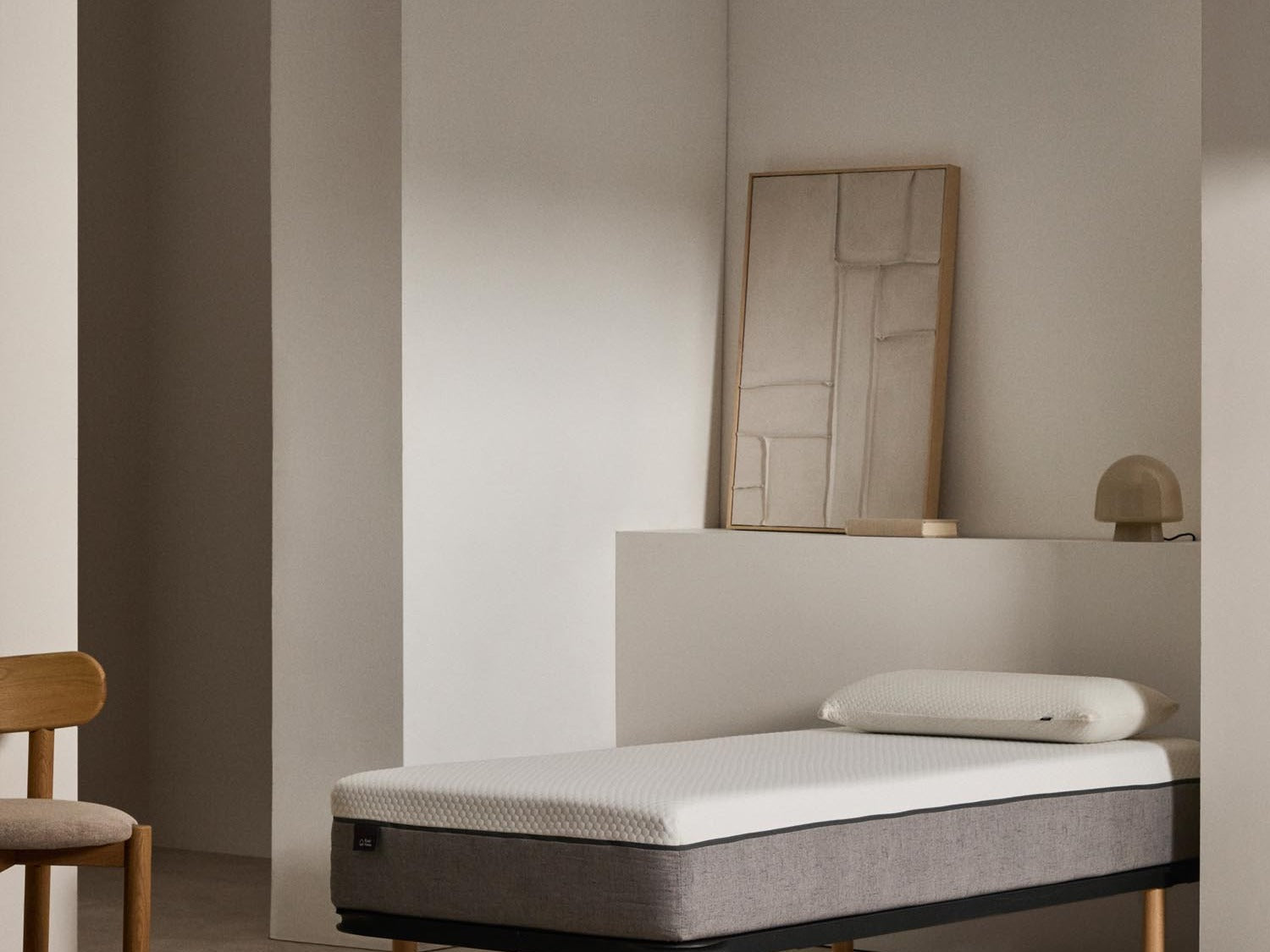 Elegante Talo Kollektion von Kave Home: stilvolle Möbel mit modernem Design und warmen Holztönen.