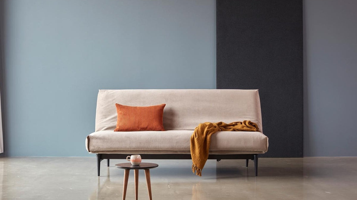 Entdecken Sie die Colpus Kollektion: stilvolle Schlafsofas mit wählbaren Matratzen und abnehmbarem Bezug für optimalen Komfort und Pflegeleichtigkeit.