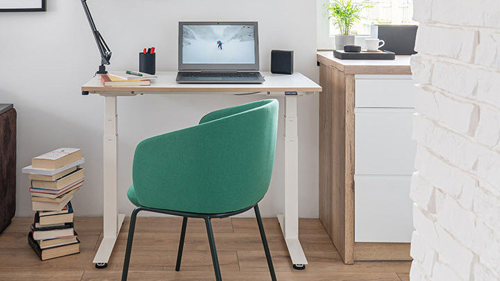 Compact Drive Schreibtisch von MDD für ergonomisches Arbeiten im Homeoffice
