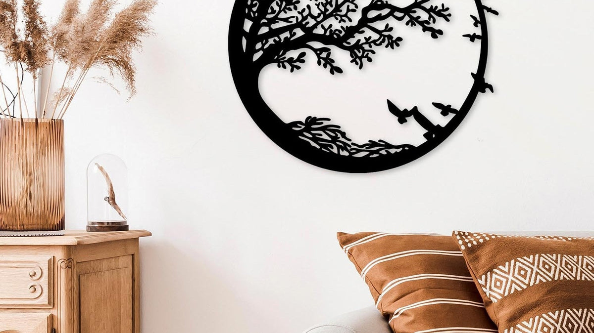 Entdecke die elegante Night-Kollektion von Venture Home: stilvolle Stühle für Essbereich, Home Office und Wohnzimmer. Komfort trifft Design!