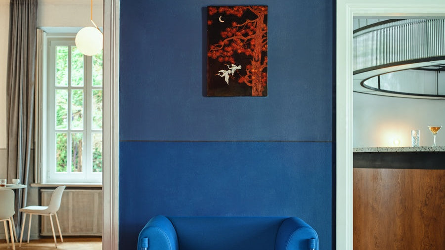 Stilt Sofa und Sessel von MDD für wohnliche Büro- und Loungebereiche