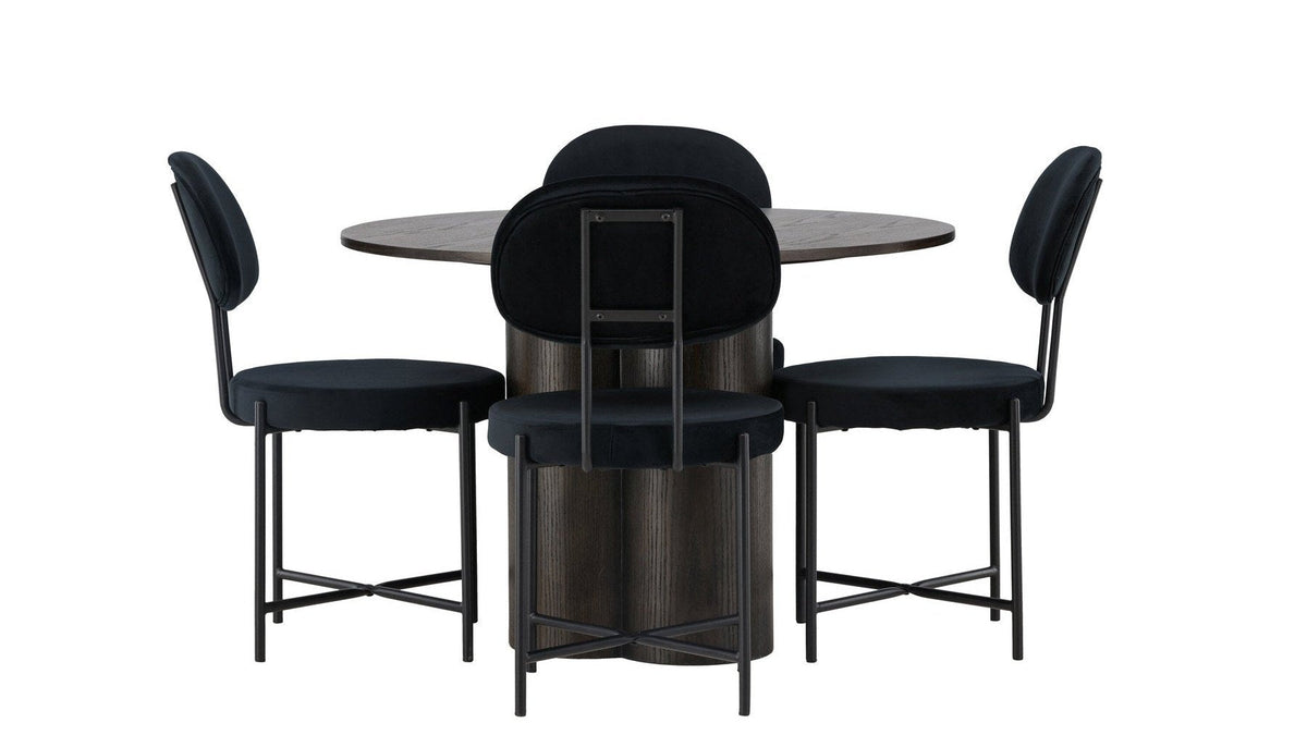 Esszimmerset der Stella Kollektion von Venture Home mit rundem Esstisch und vier schwarzen Stella Stühlen