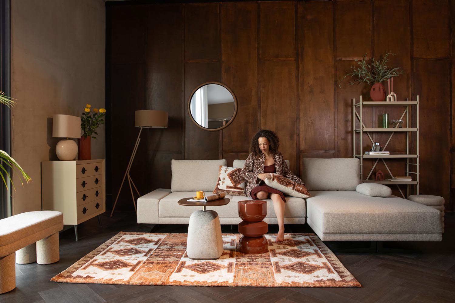 Murphy Stehleuchte: Dutchbone's Highlight für zeitlose Eleganz.