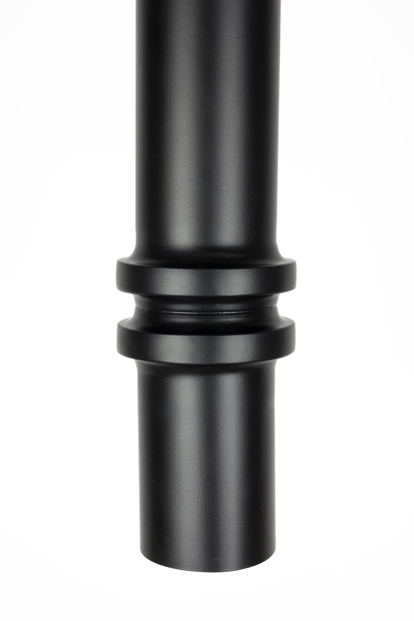 Die Pendelleuchte Duct L von White Label Living besticht durch modernes Design und hochwertige Verarbeitung für stilvolle Räume.