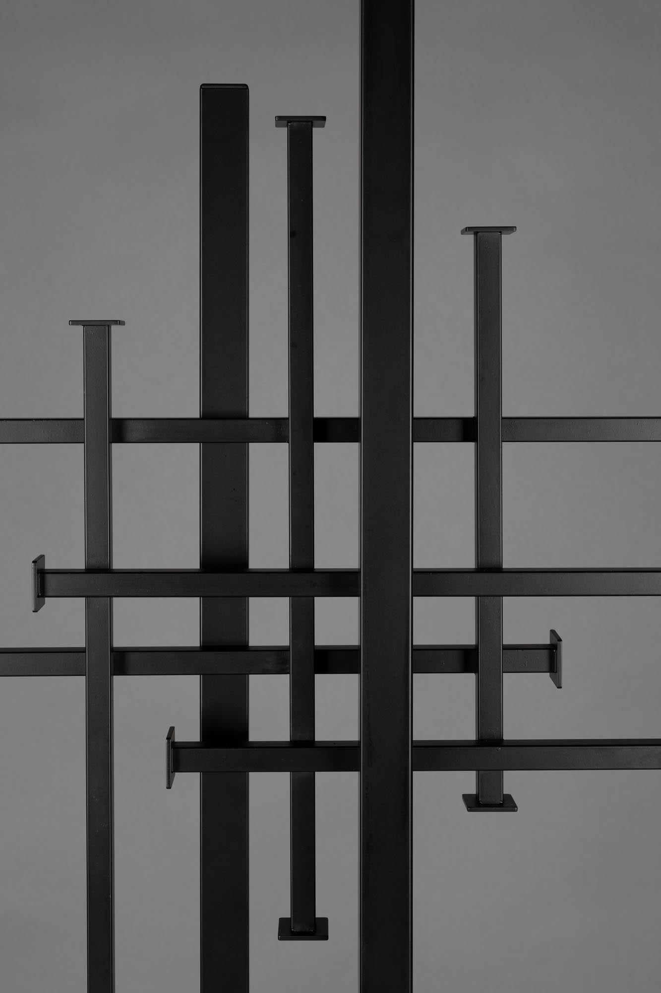 Eleganter Rumex Garderobenständer von Dutchbone, perfekt für stilvolle Aufbewahrung und Organisation in Ihrem Zuhause.