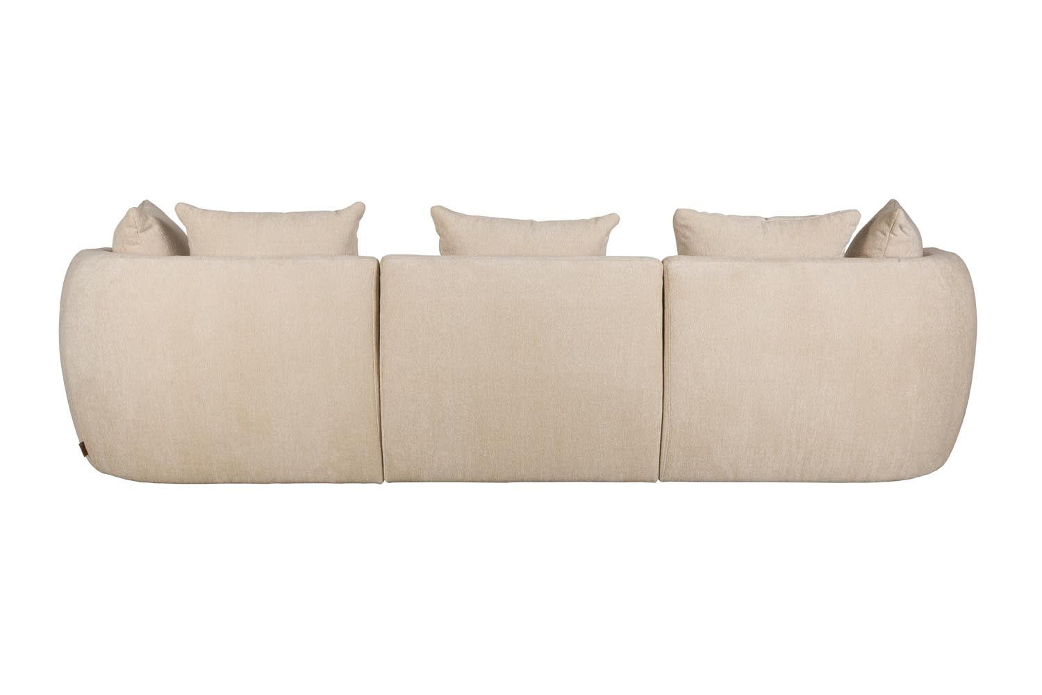 Das Rocca Sofa von Dutchbone bietet mit seinem eleganten Design und grosszügigen Platz für 4.5 Personen höchsten Komfort.