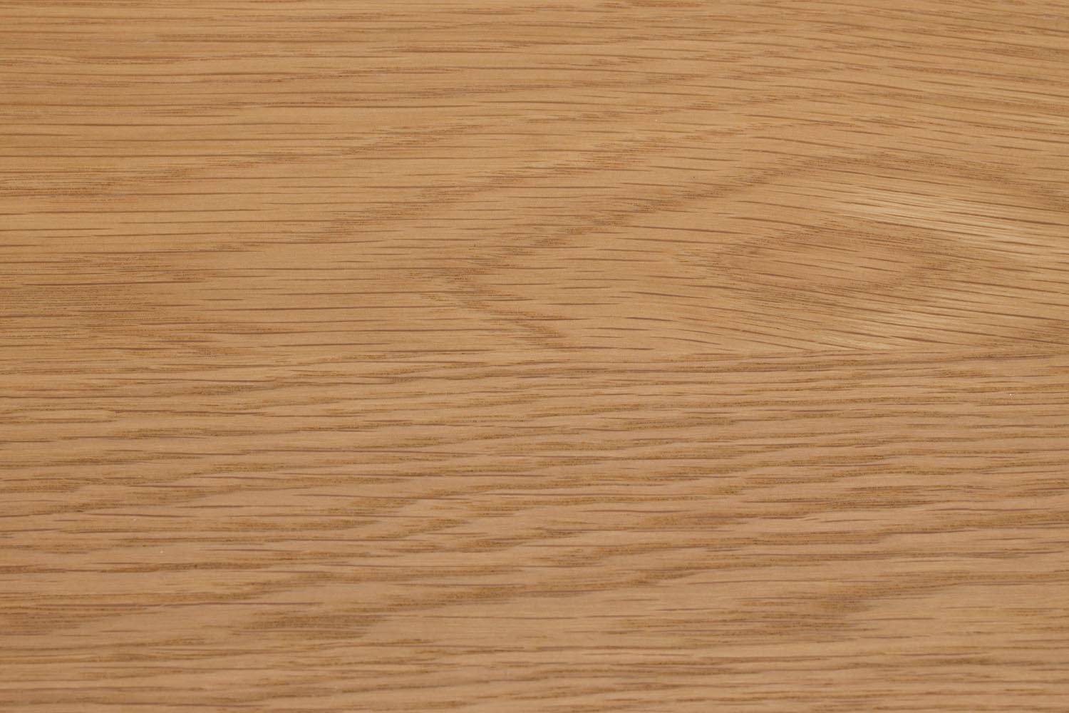 Das Cabinet Rise von Zuiver kombiniert modernes Design mit Funktionalität und setzt elegante Akzente in Ihrem Zuhause.