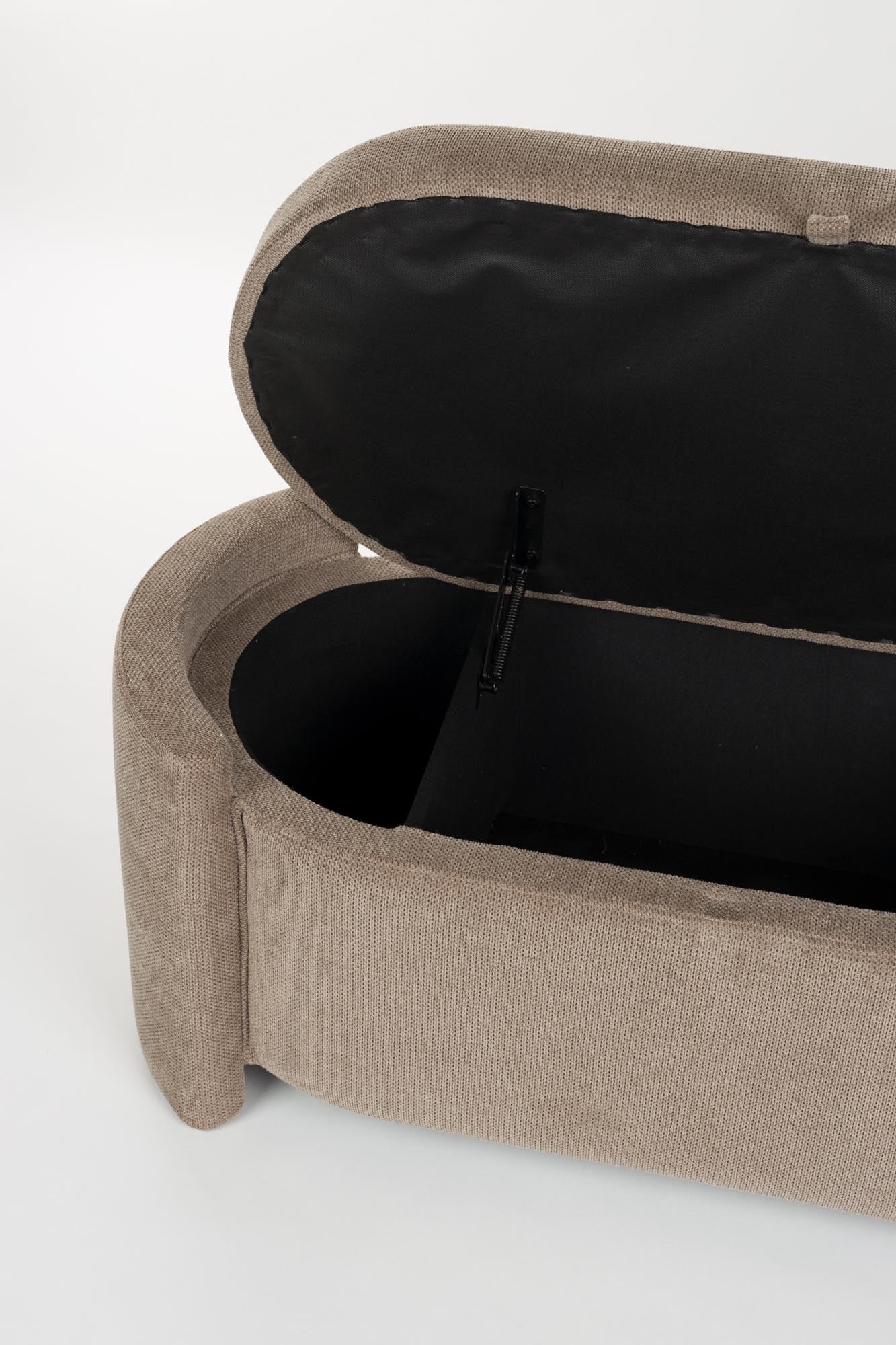 Die Bank Miro von White Label Living vereint modernes Design und hochwertige Materialien für stilvolle Wohnräume.