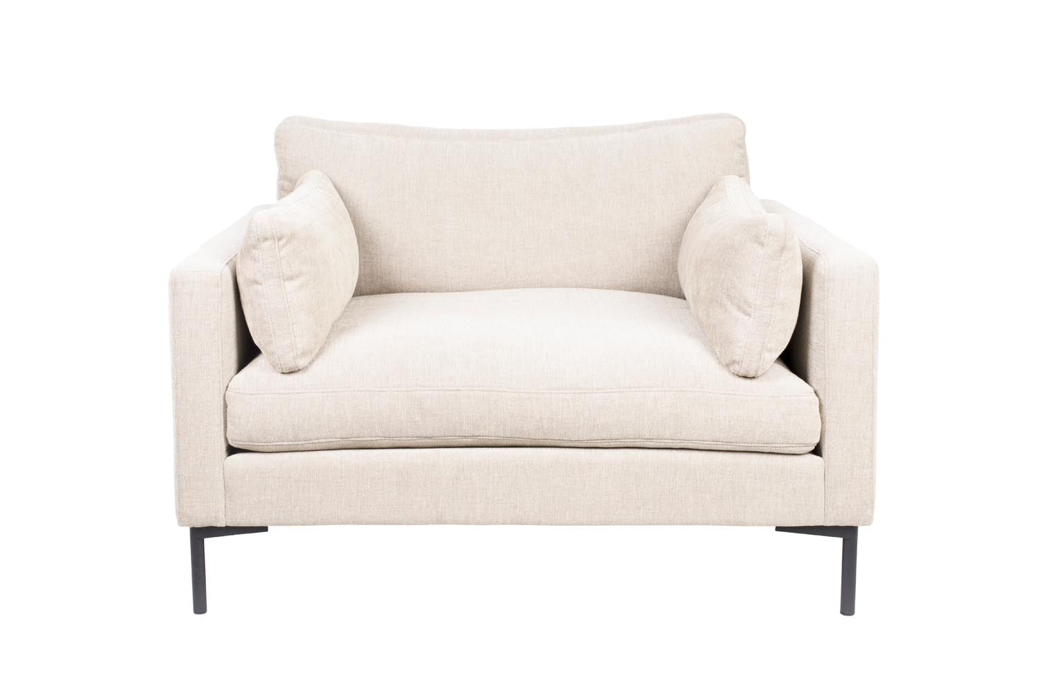 Der Summer Love Seat von Zuiver: Eleganz trifft Komfort. Schlanke Linien, hochwertige Materialien, ideal für stilvolle Entspannung.