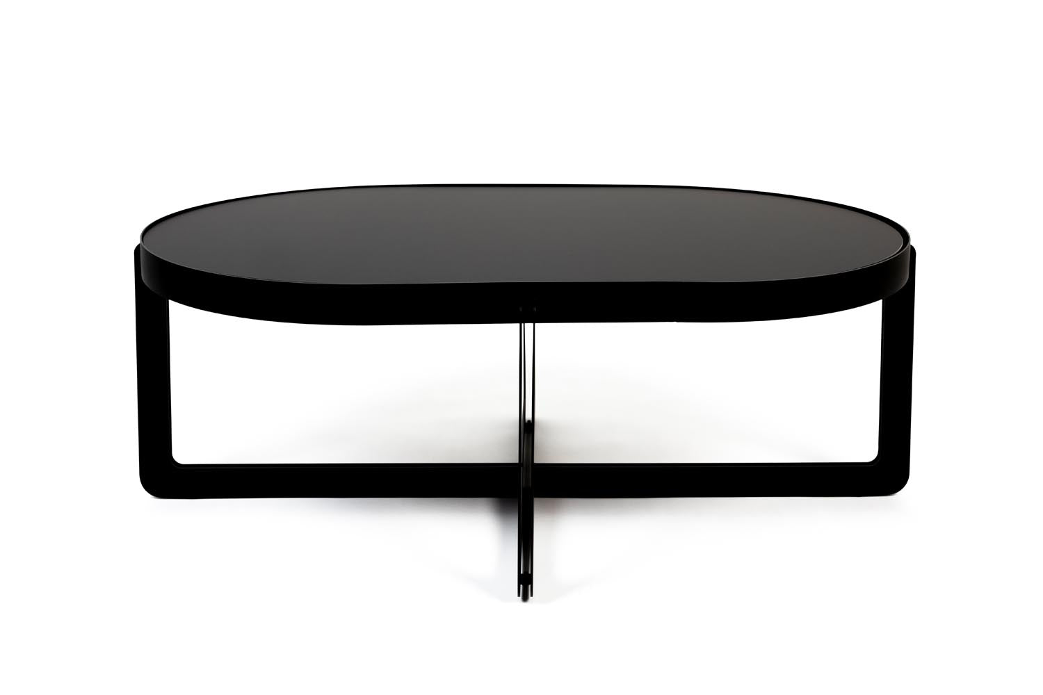 Eleganter Couchtisch Centre Oval von Zuiver, modernes Design, hochwertige Verarbeitung, ideal für stilvolle Wohnräume.