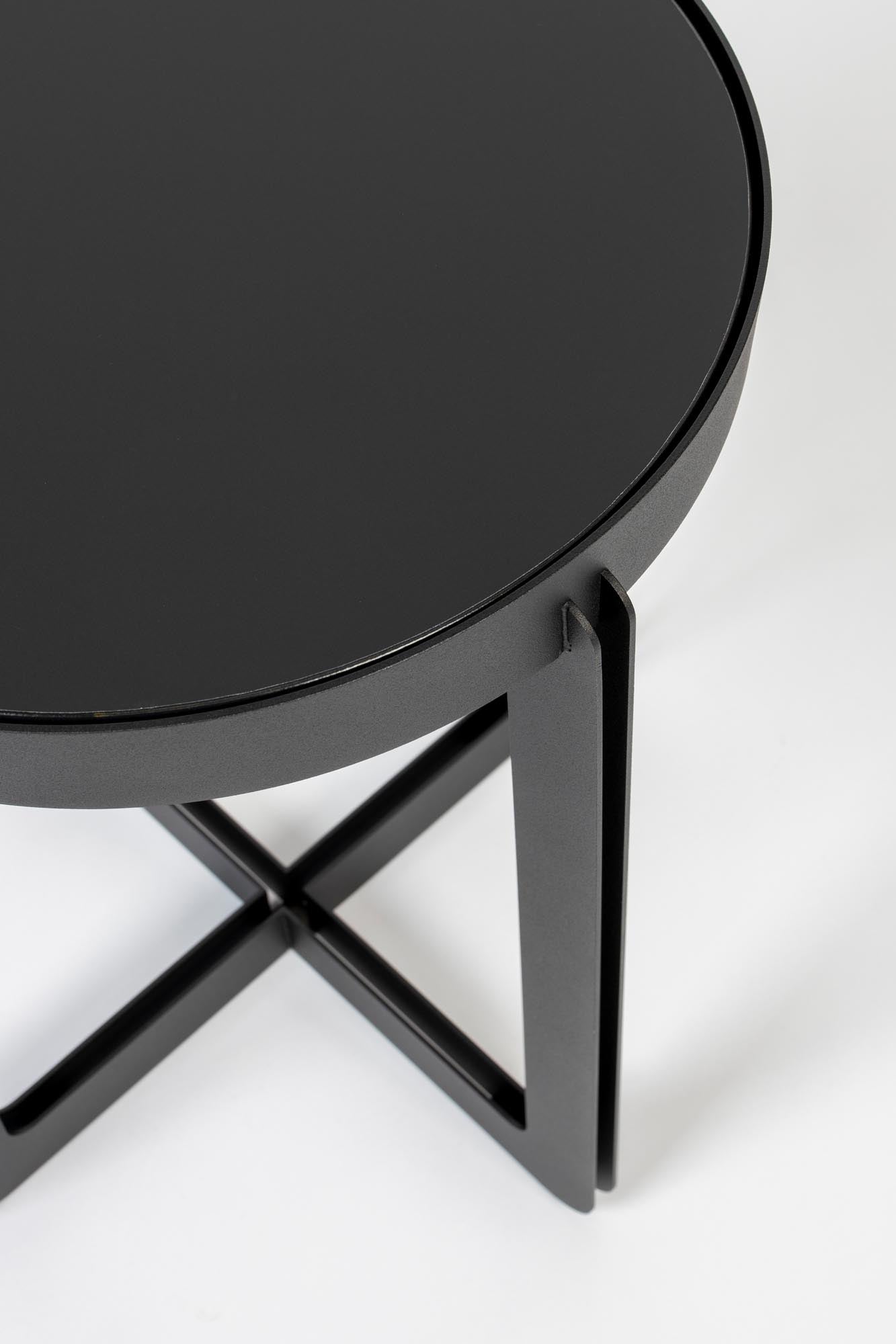 Moderner Beistelltisch Centre von Zuiver, stilvolles Design, ideal für Wohn- und Arbeitsräume, praktisch und vielseitig einsetzbar.