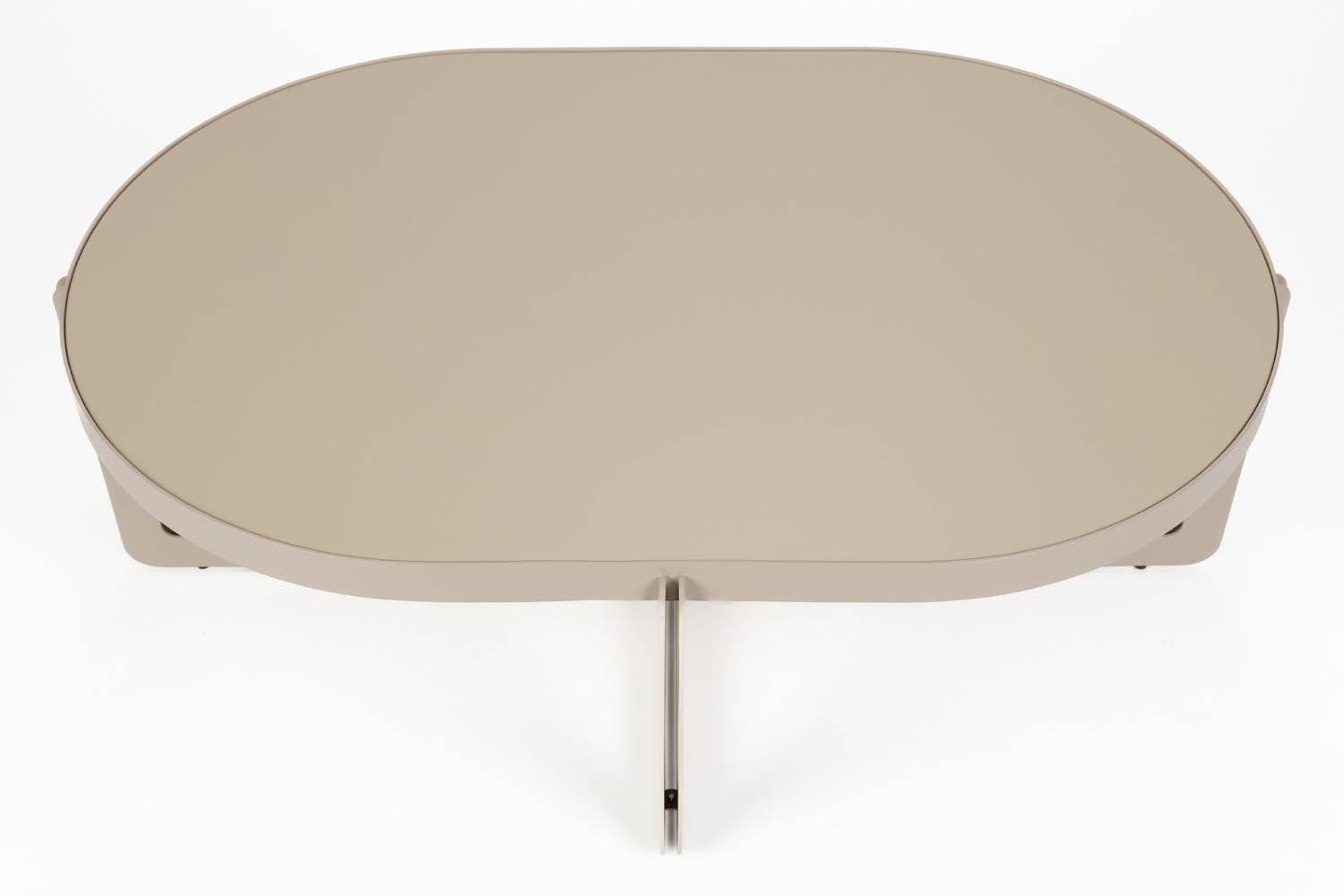 Eleganter Couchtisch Centre Oval von Zuiver, modernes Design, hochwertige Verarbeitung, ideal für stilvolle Wohnräume.