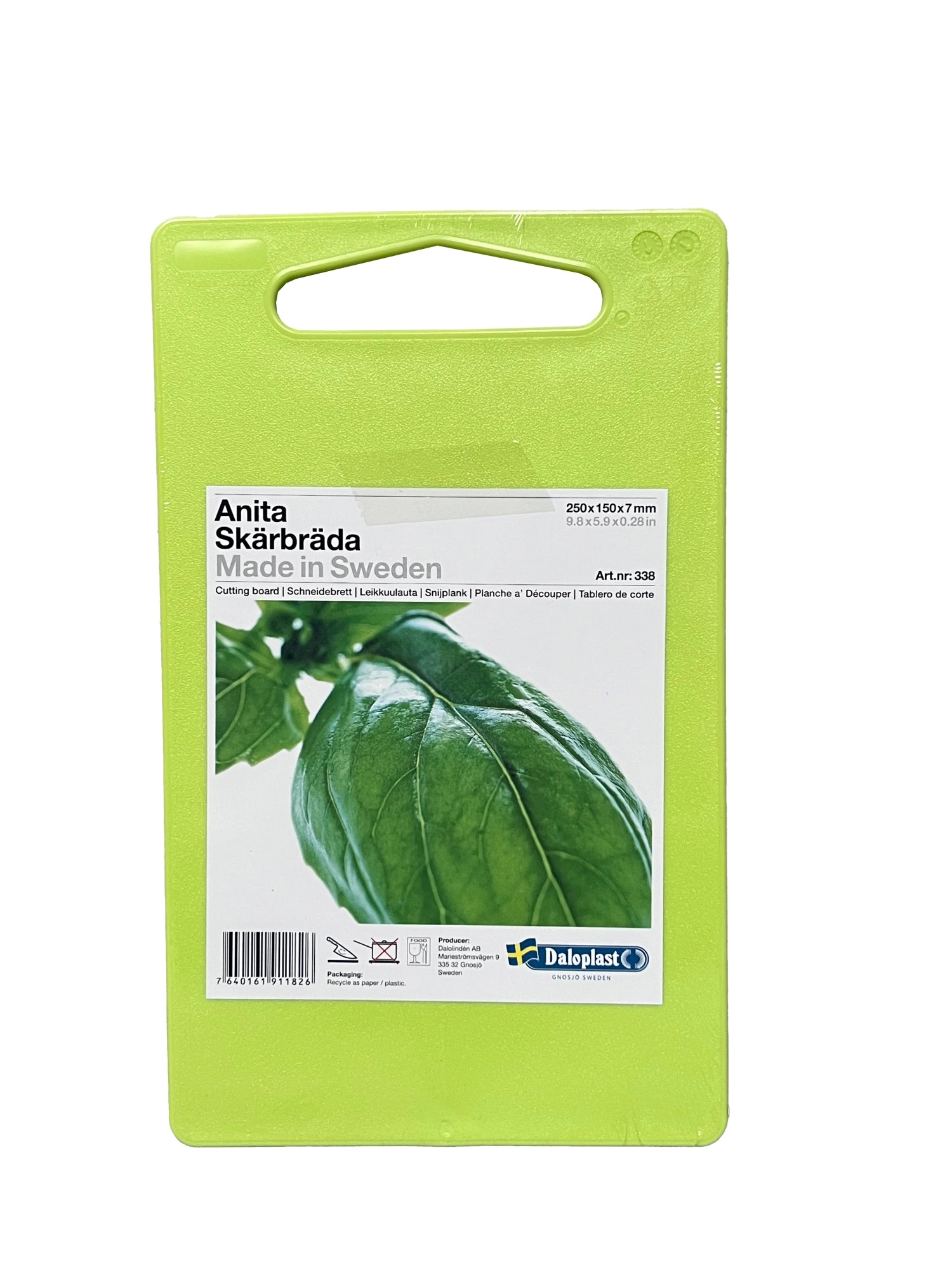 Entdecken Sie das Schneidebrett Anita 25x15x0.7cm in Hellgrün von DaloLindén. Hygienisch, langlebig und praktisch mit Griffloch – ideal für Ihre Küche!