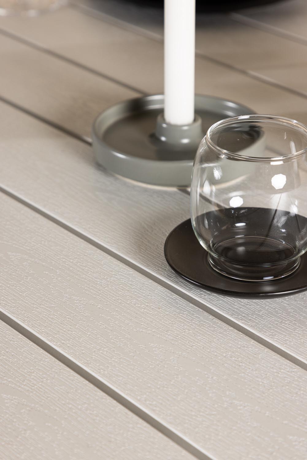 Break Gartentisch rechteckig in Weiss präsentiert im Onlineshop von KAQTU Design AG. Gartentisch ist von Venture Home