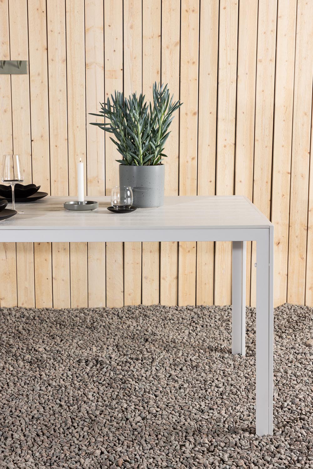 Break Gartentisch rechteckig in Weiss präsentiert im Onlineshop von KAQTU Design AG. Gartentisch ist von Venture Home