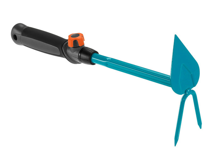 GARDENA Handdoppelhacke Combi herzförmig 6 cm in  präsentiert im Onlineshop von KAQTU Design AG. Gartenwerkzeug ist von GARDENA