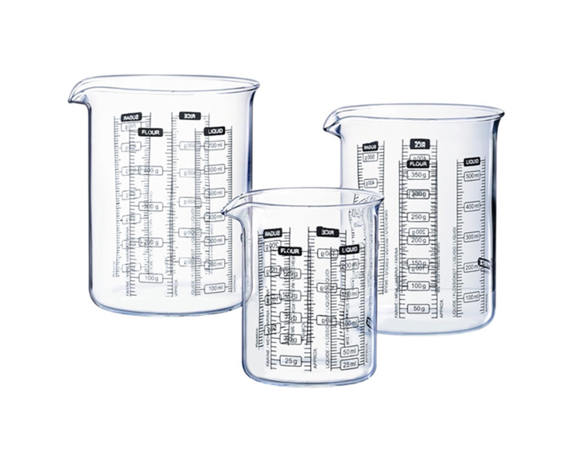 Entdecken Sie den PYREX Messkrug Glas 0.75 l – ideal zum präzisen Abmessen von Flüssigkeiten beim Kochen und Backen. Hitzebeständig, spülmaschinenfest und ergonomisch.