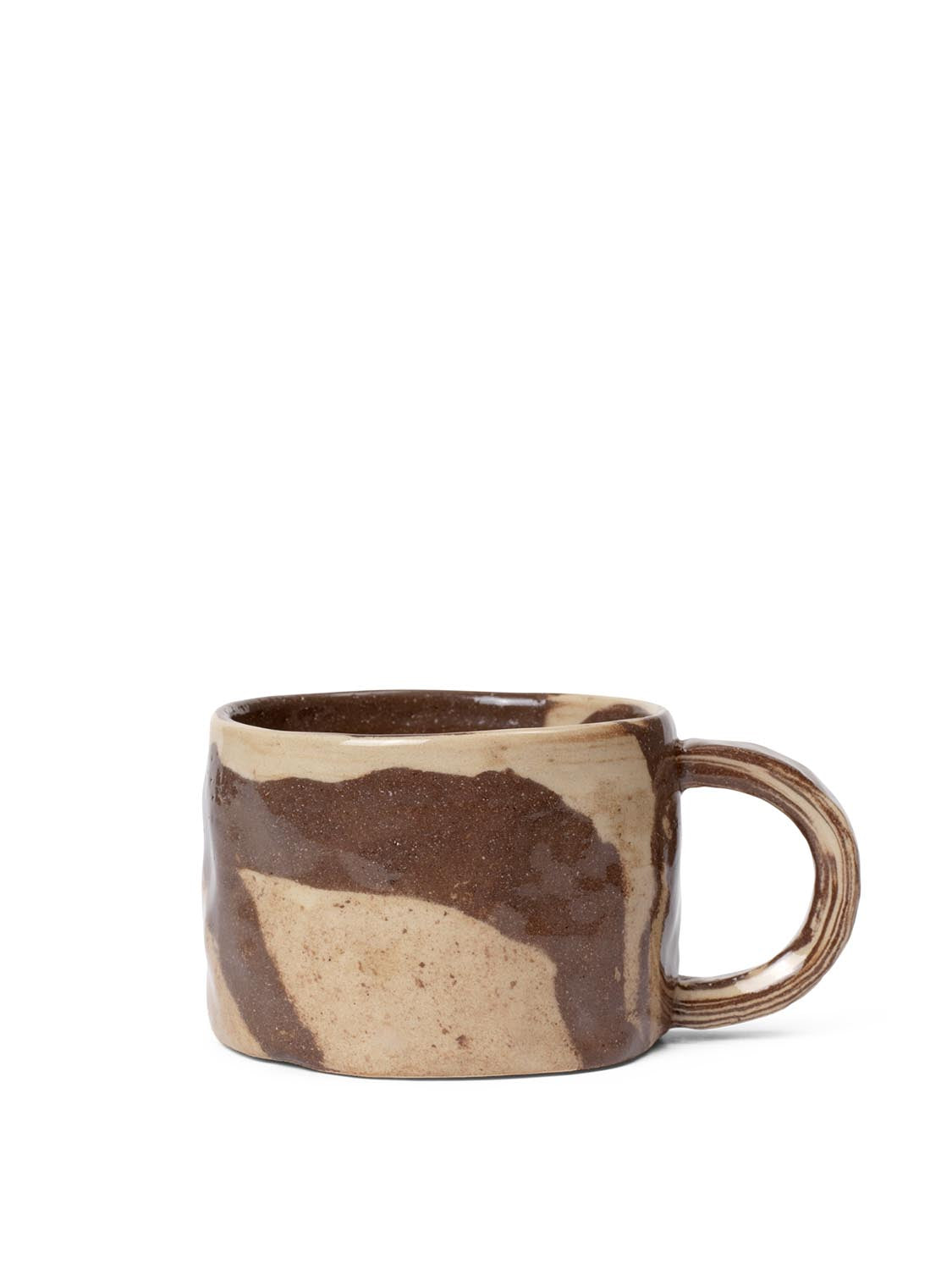 Ryu Mug Low: Minimalistisches Design trifft auf hochwertige Handwerkskunst.