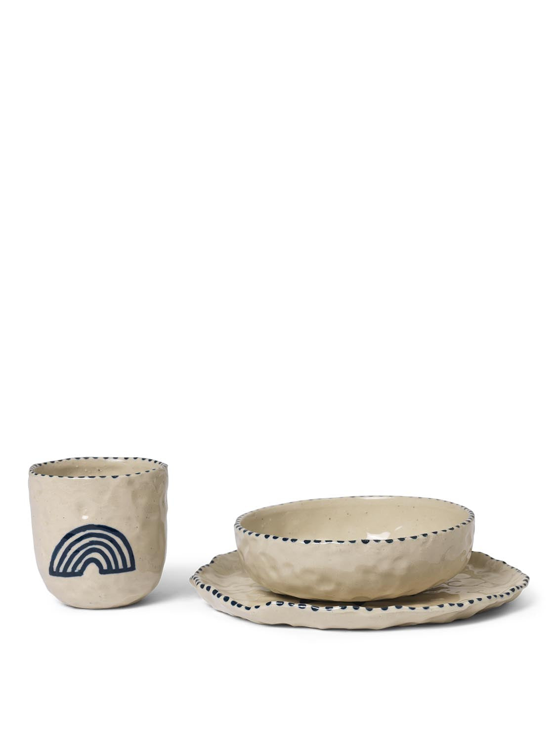 Naive Ceramic Set von Ferm Living: Zeitlose Eleganz für Ihr Zuhause.