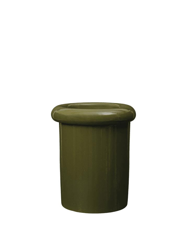 Rollo Pflanzentopf in Moosgrün präsentiert im Onlineshop von KAQTU Design AG. Pflanzentopf Outdoor ist von Ferm Living