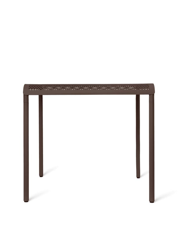 Entdecken Sie den Dapple Esstisch 80 x 80 von Ferm Living – stilvoll, robust und ideal für Ihren Garten oder Balkon. Perfekt für gesellige Stunden!