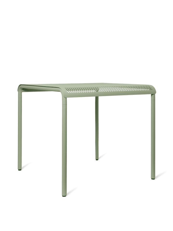 Dapple Esstisch 80 x 80 in Teegrün präsentiert im Onlineshop von KAQTU Design AG. Gartentisch ist von Ferm Living