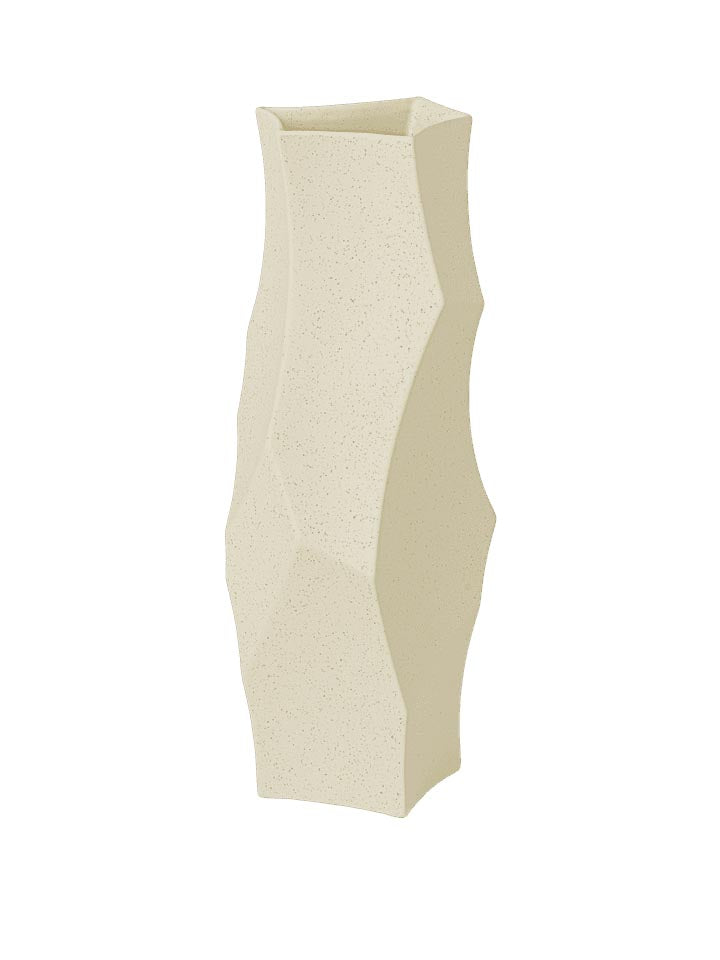 Cueva Vase H37  in Cremeweiss präsentiert im Onlineshop von KAQTU Design AG. Vase ist von Ferm Living