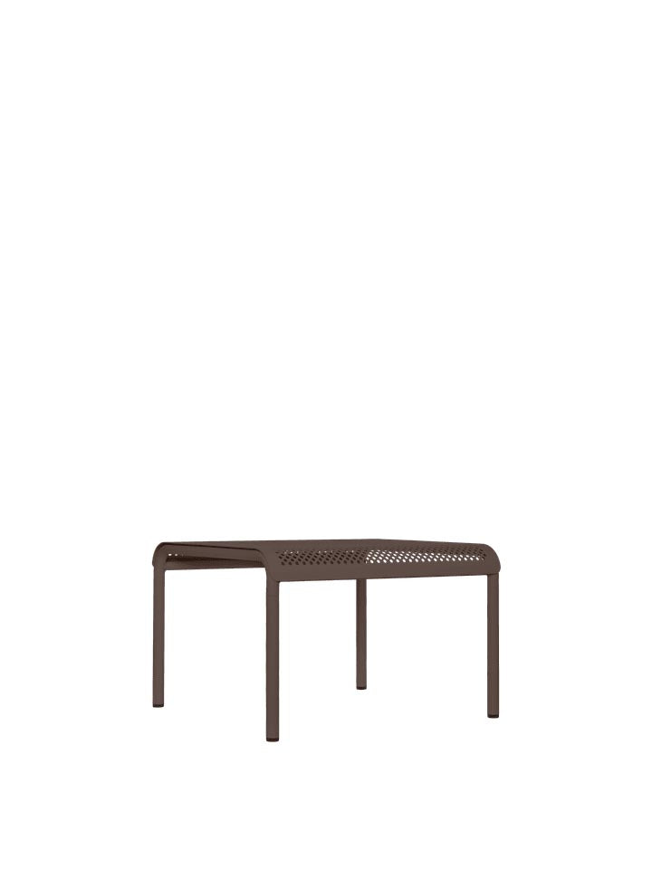 Dapple Loungetisch 57 x 57 in Dunkle Schokolade präsentiert im Onlineshop von KAQTU Design AG. Beistelltisch Outdoor ist von Ferm Living