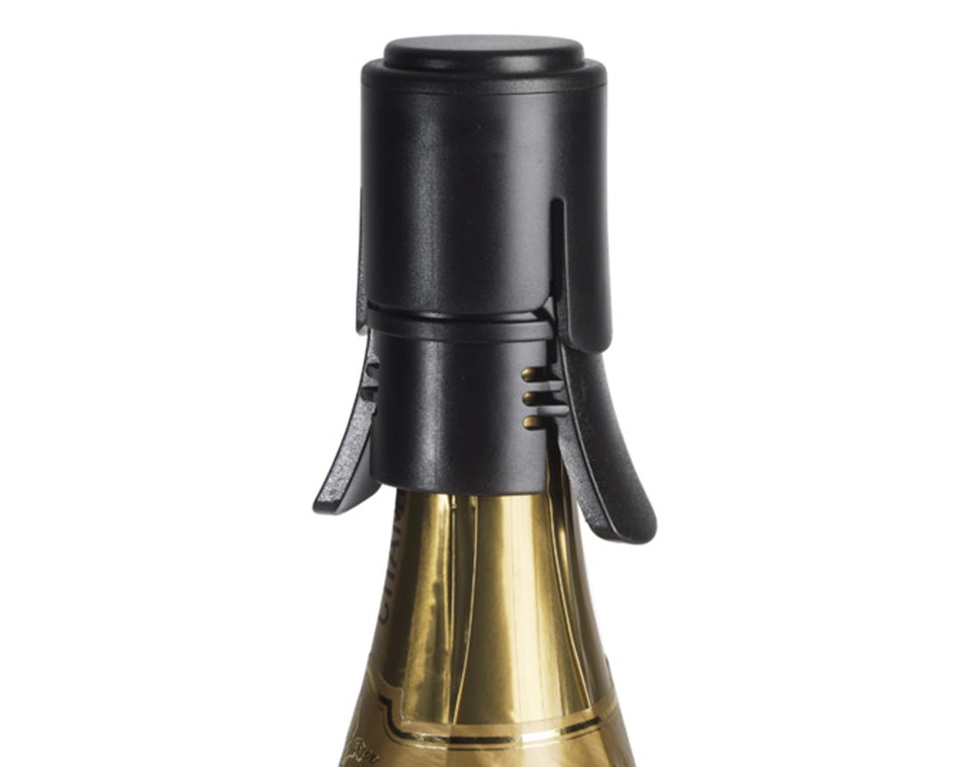 Der LE CREUSET Sektverschluss SW-106 bewahrt Frische und Spritzigkeit Ihrer Getränke. Hochwertiger Edelstahl, elegantes Design, perfektes Barzubehör.