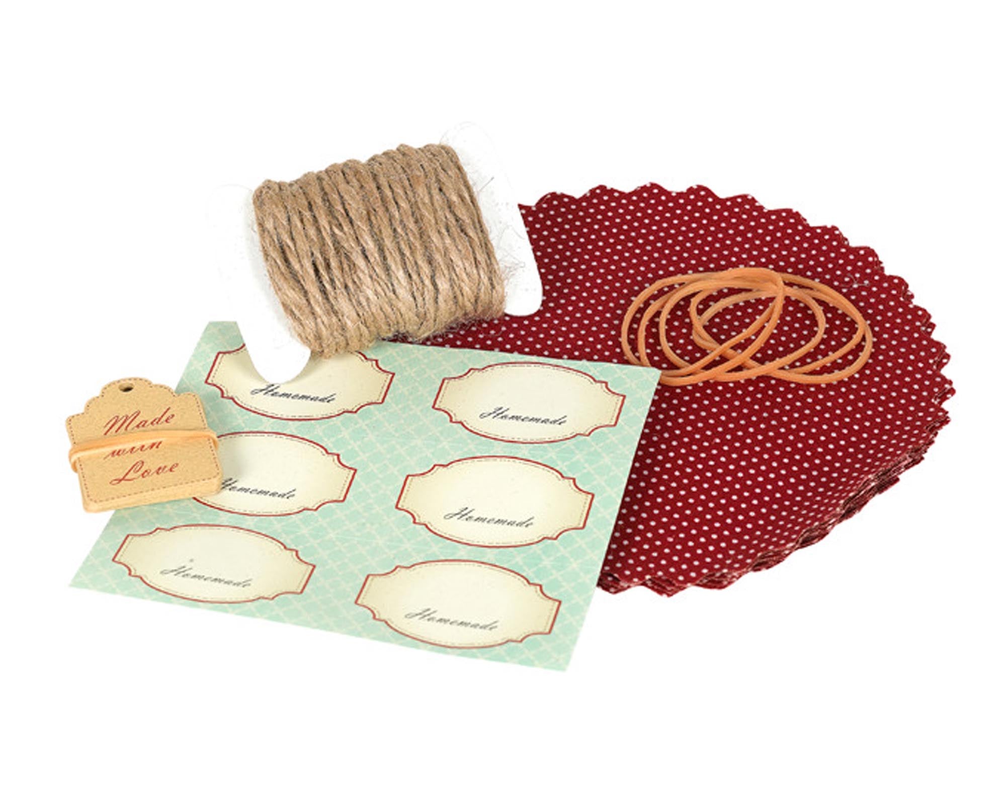 Entdecken Sie das LEIFHEIT Deko Set für Einmachgläser: stilvolle Etiketten und Anhänger für Ihre selbstgemachten Köstlichkeiten. Ideal für Geschenke!