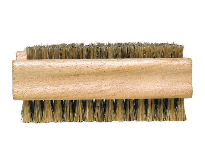 REDECKER Nagelbürste Buche Borsten weich 9.5 cm in präsentiert im Onlineshop von KAQTU Design AG. Badzubehör ist von REDECKER