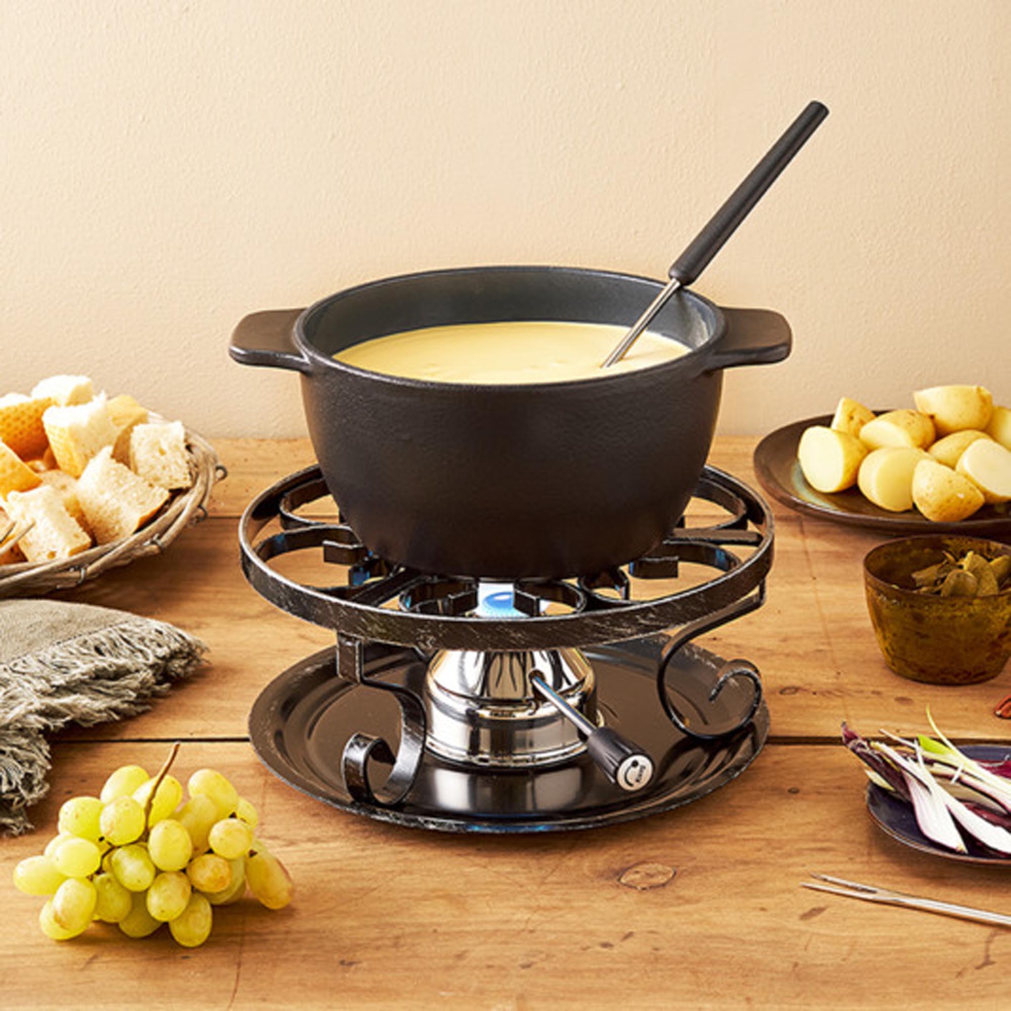 Entdecken Sie das KISAG Rechaud Rustica: Hochwertiges Edelstahl, perfekt für Fondue und Raclette, langlebig, mit praktischem Brenner und elegantem Design.