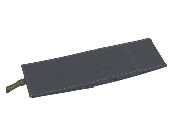 Optimieren Sie Ihre MEORI Mini Faltbox mit dem Einsatz Mini 3+1. Ideal für die Organisation von Kleinteilen, vielseitig einsetzbar und platzsparend.