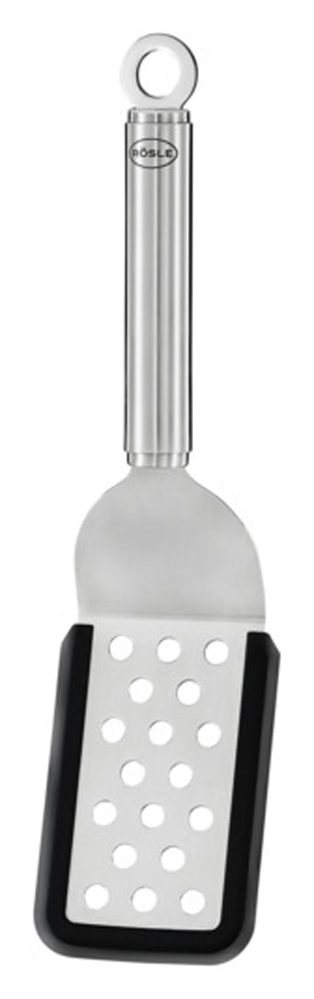 Entdecken Sie die RÖSLE Sandwich-Palette gekröpft und gelocht mit Rundgriff – ideal für perfekte Sandwiches, langlebig und spülmaschinenfest.