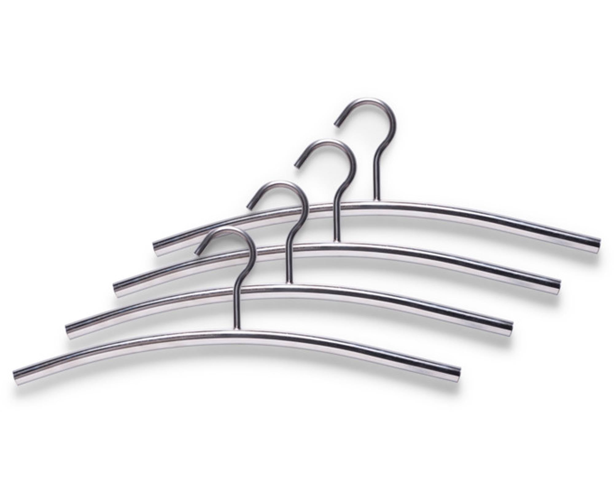 Entdecken Sie die ZELLER Kleiderbügel Inox im 4er-Set (43,5 cm) aus rostfreiem Edelstahl. Ideal für Hemden, Blusen und Jacken – stilvoll und langlebig!