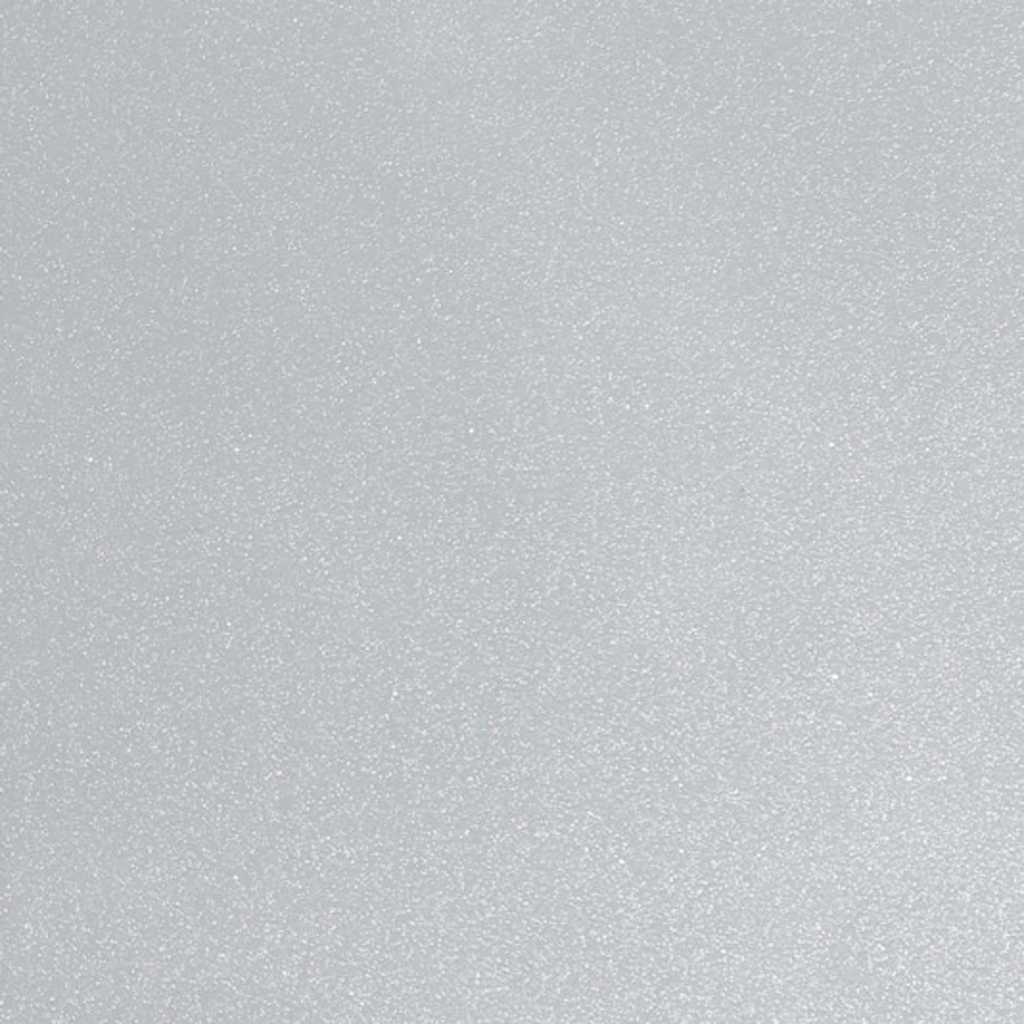 Eleganter HUBER Briefkasten Lausanne: pulverbeschichtetes Aluminium, witterungsbeständig, grosszügiger Stauraum, sicheres Schloss.