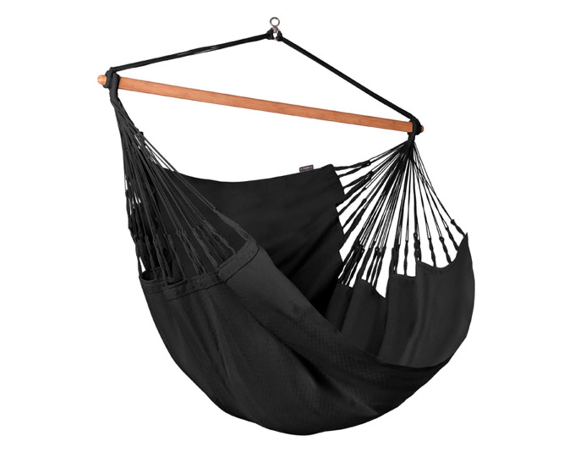 Entspannen Sie im LA SIESTA Hängestuhl Habana (130x210 cm) aus atmungsaktiver Baumwolle. Ideal für Indoor und Outdoor, stabil und stilvoll.