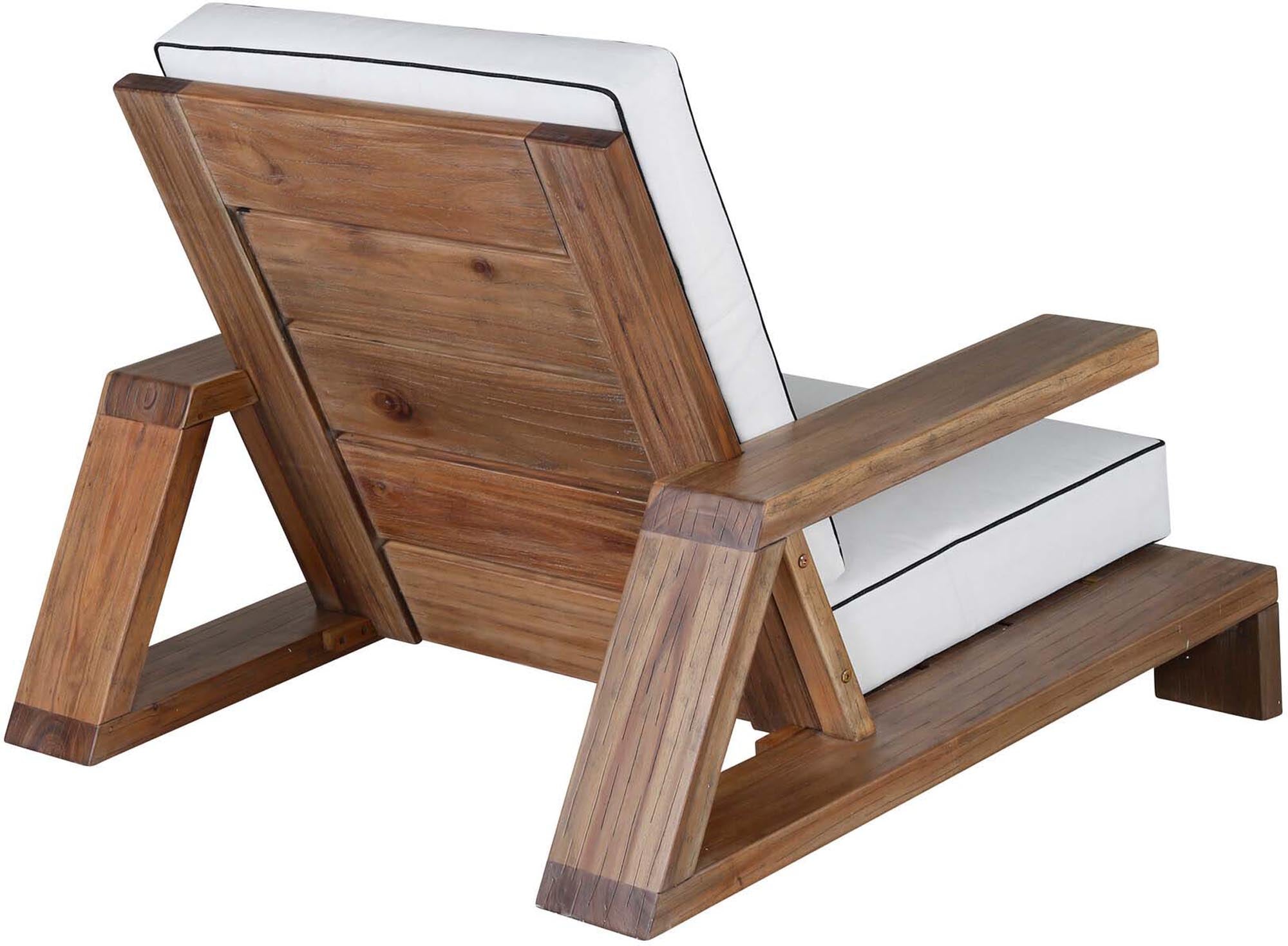 Daria Lounge Chair in Braun präsentiert im Onlineshop von KAQTU Design AG. Outdoor-Sessel ist von Venture Home