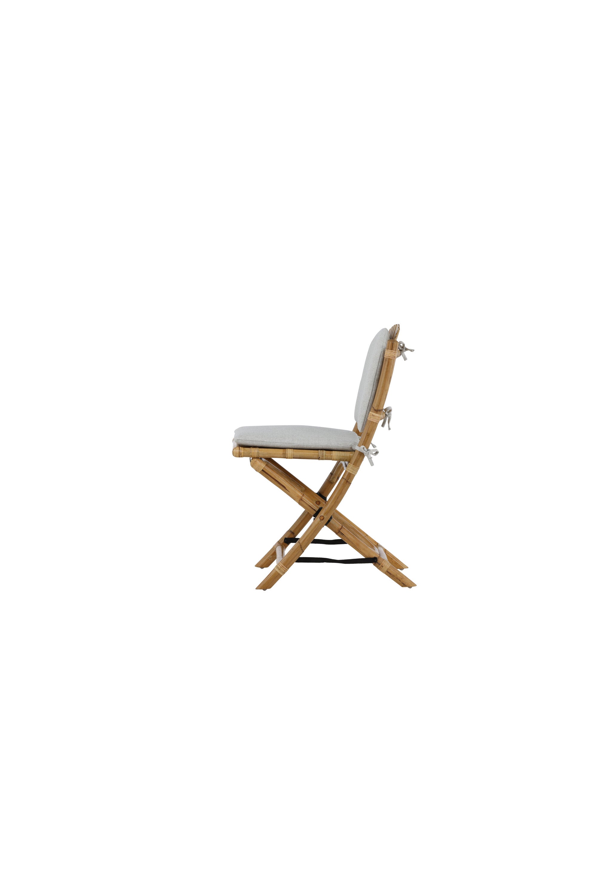 Cane Stuhl klappbar in Natur präsentiert im Onlineshop von KAQTU Design AG. Gartenstuhl ist von Venture Home