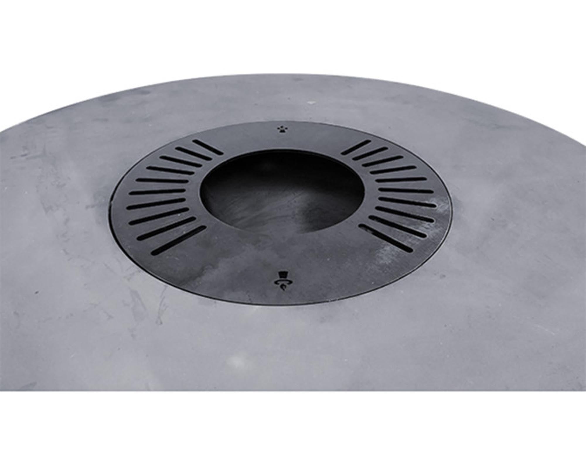 Entdecken Sie den REMUNDI Wok Ring L: ideal für Wok-Gerichte auf dem Grill, robuste Bauweise, hervorragende Wärmeleitung und vielseitig einsetzbar.