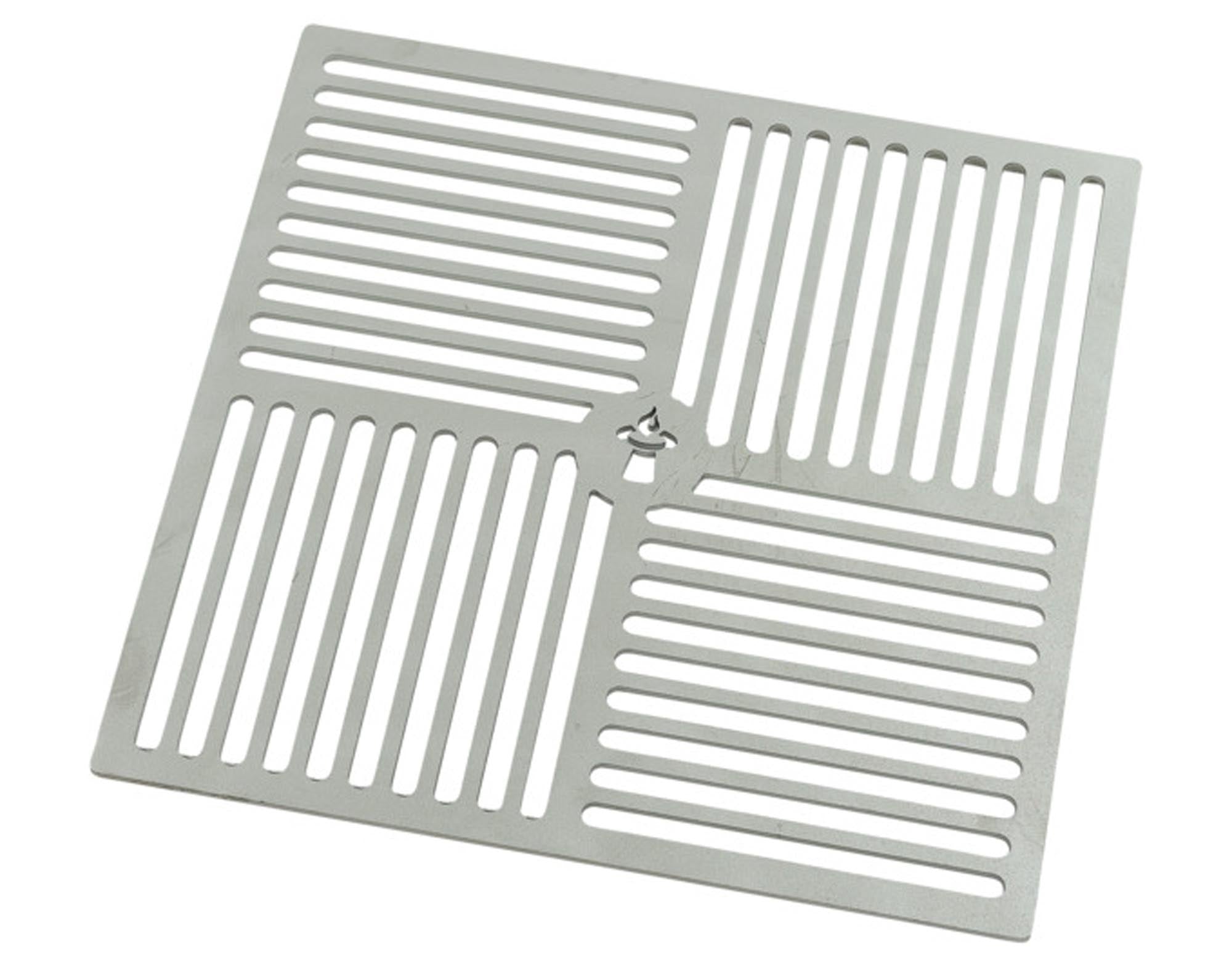 Hochwertiger REMUNDI Grillrost Cube L aus Edelstahl für Fleisch, Fisch und Gemüse. Langlebig, korrosionsbeständig und einfach zu reinigen.
