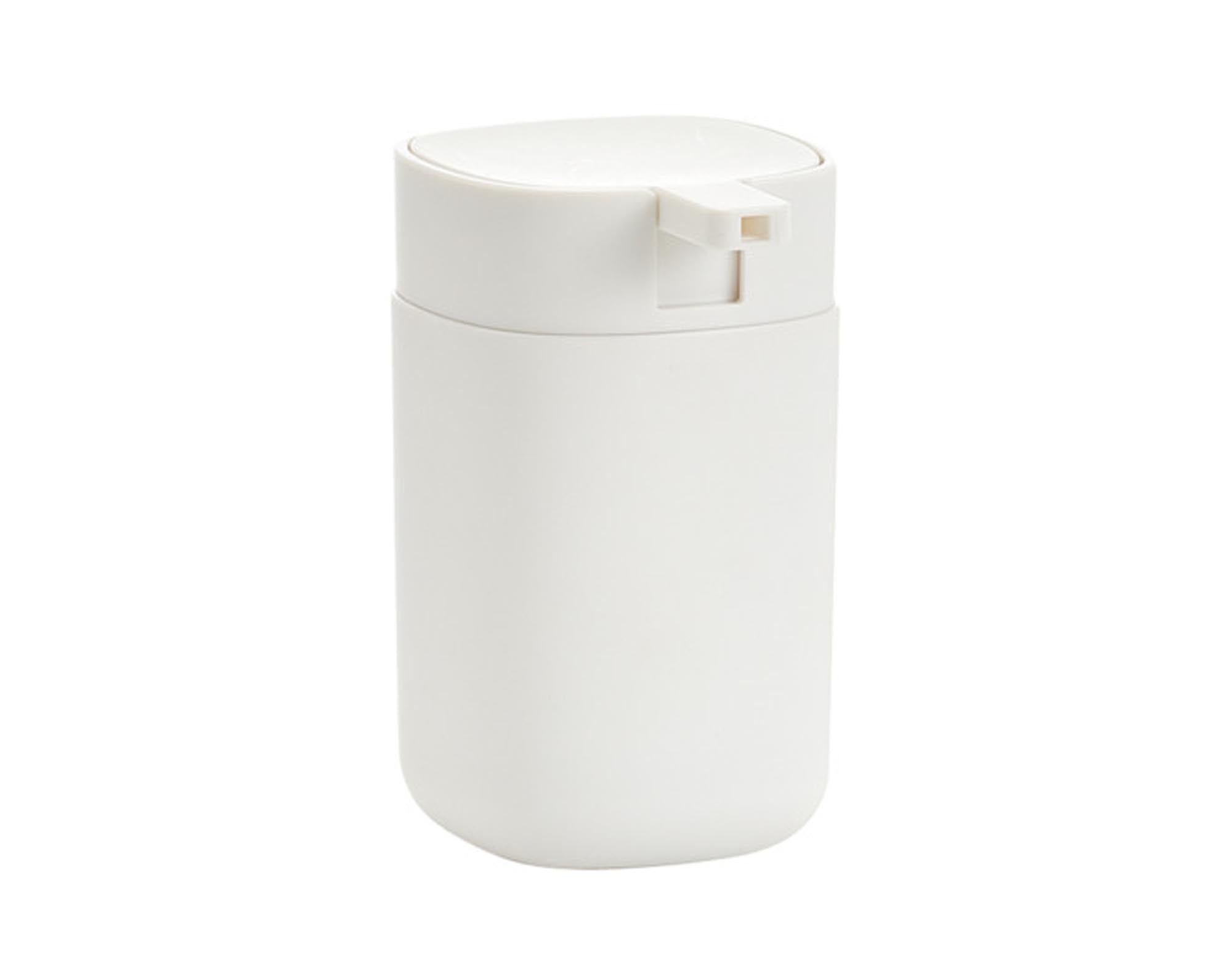 Eleganter Seifenspender aus Kunststoff von ZELLER PRESENT, 7,3x12 cm, ideal für jedes Badezimmer. Pflegeleicht, modern und funktional.