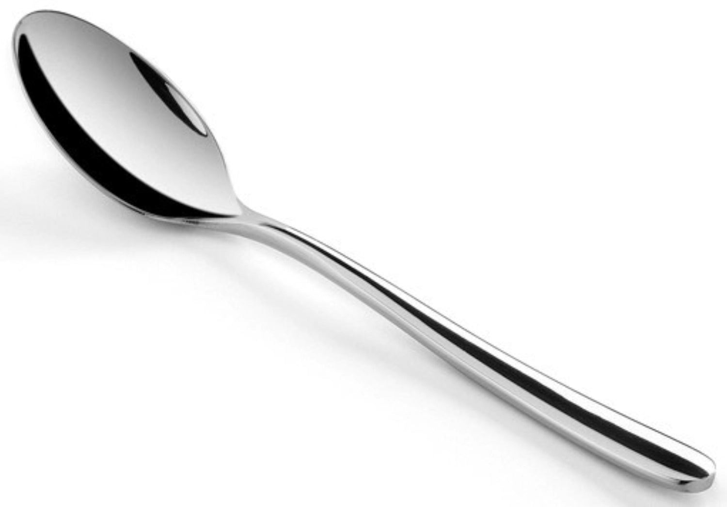 Eleganter Mokkalöffel aus glänzendem Edelstahl der Courchevel-Serie von Revol, ideal für Kaffeegenuss und stilvolle Tischdekoration.